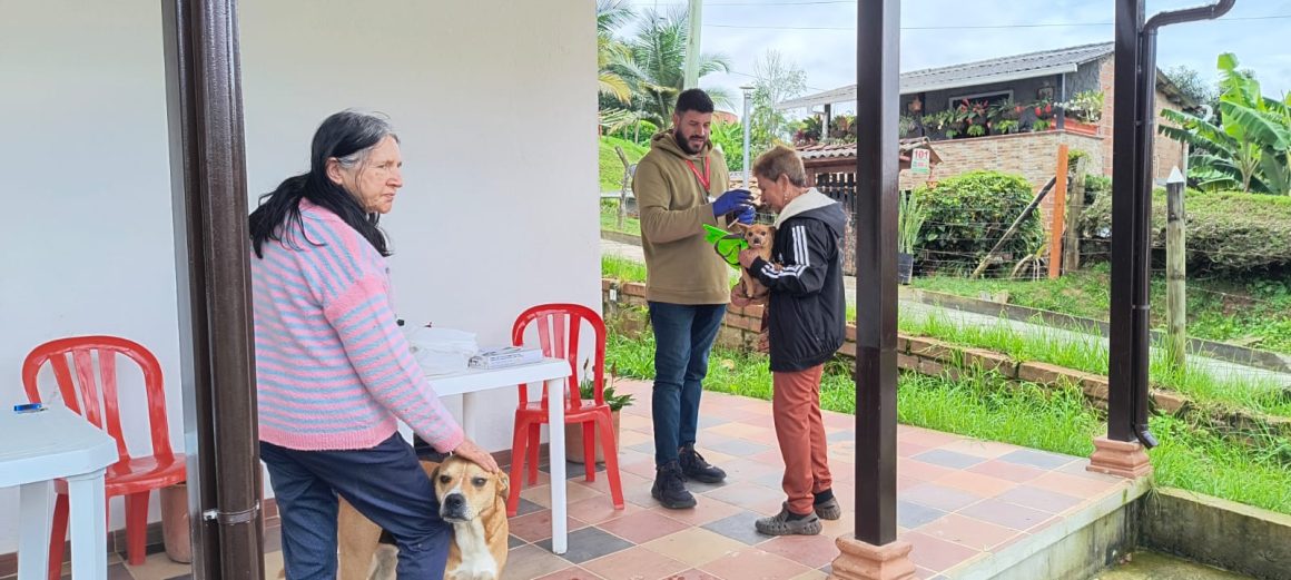 VACUNACION ANTIRRABICA